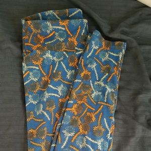 Lularoe one size leggings